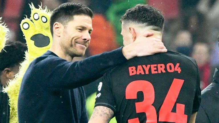 Xabi Alonso ist seit Oktober 2022 Trainer von Bayer 04 Leverkusen.