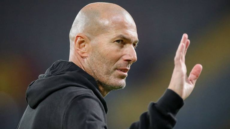 Zinedine Zidane ist derzeit ohne Job.