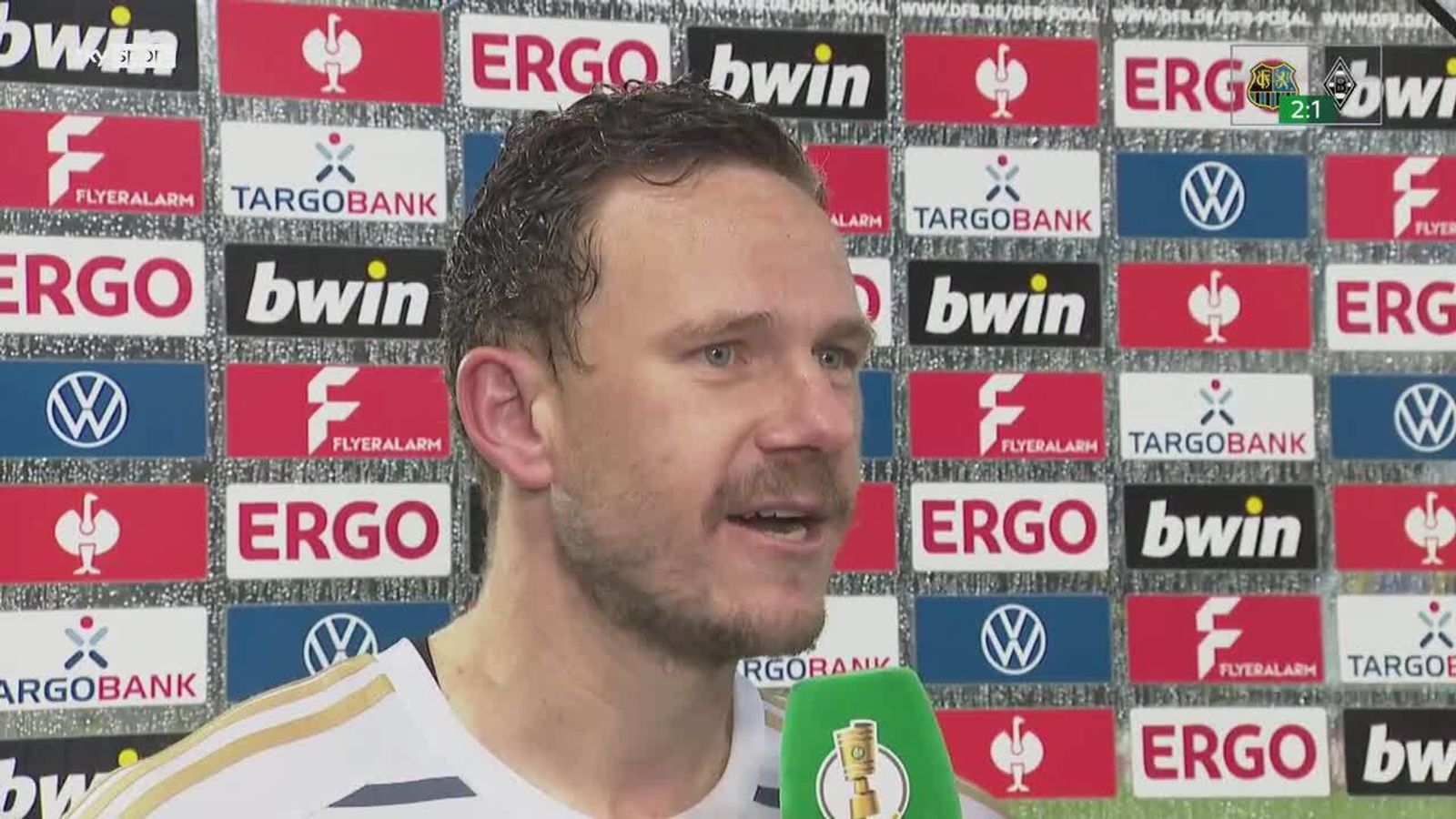 DFB Pokal Marcel Gaus freut sich über den erneuten Sieg in der