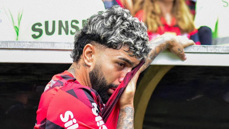 Gabriel Barbosa ist wegen eines versuchten Betrugs beim Dopingtest für zwei Jahre gesperrt worden.