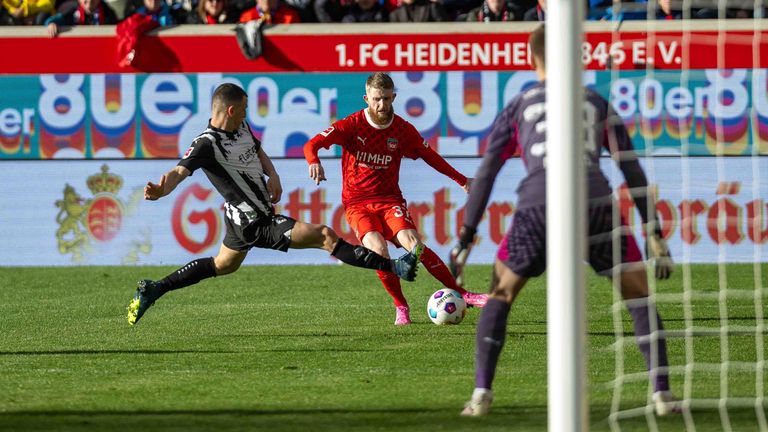 Der 1. FC Heidenheim und Borussia Mönchengladbach trennen sich unentschieden.