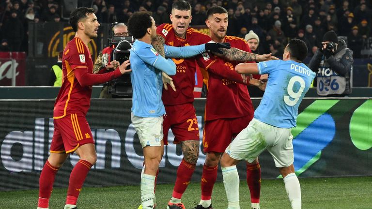 Auch in Italien ist Derby angesagt: Im Hauptstadtduell sind Auseinandersetzungen und Eklats nie unwahrscheinlich.