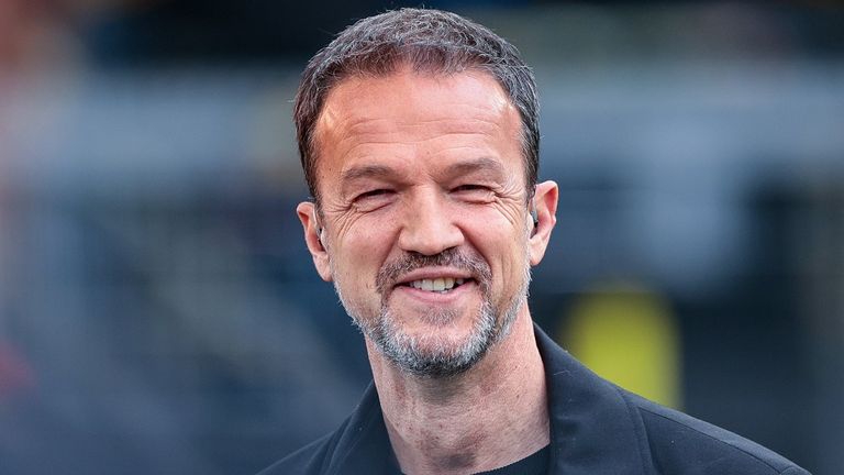 Heuert Fredi Bobic beim VfL Wolfsburg an?