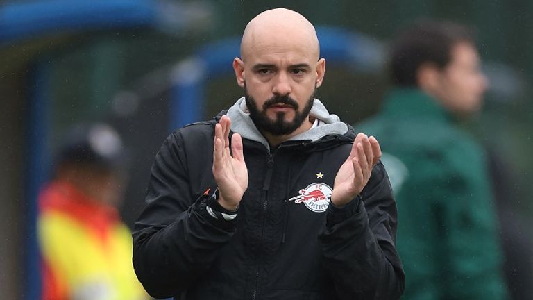 Onur Cinel wird der neue Trainer von RB Salzburg.