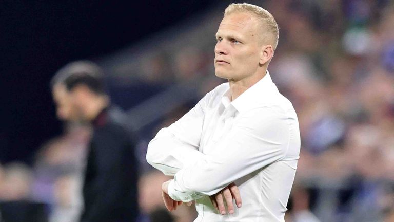 Ist Karel Geraerts auch in der nächsten Saison Trainer des FC Schalke 04?