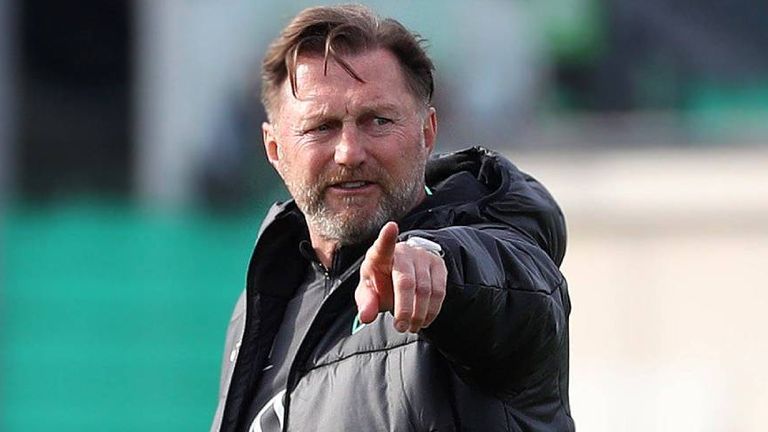 Ralph Hasenhüttl hat ein erfolgreiches Debüt als Wolfsburg-Trainer erlebt.