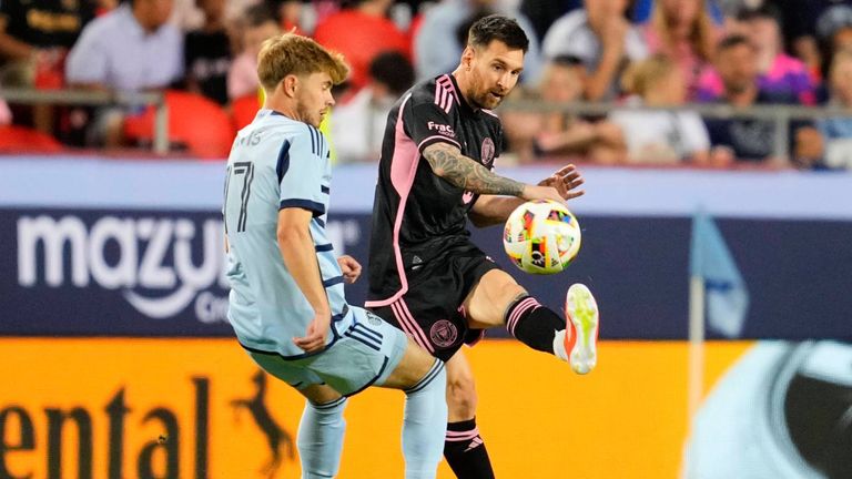 Lionel Messi trägt mit seinem Tor zum Sieg von Inter Miami gegen xx bei.