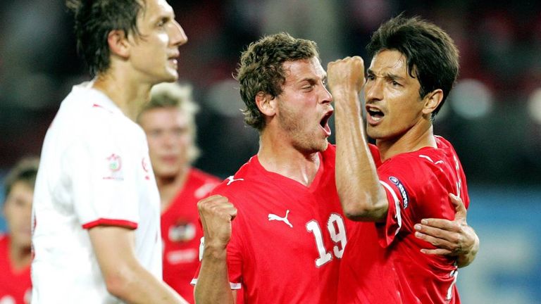 ÄLTESTER EM-TORSCHÜTZE: Ivica Vastic (Österreich) traf bei der EM 2008 beim 1:1 gegen Polen im Alter von 38 Jahren und 257 Tagen.