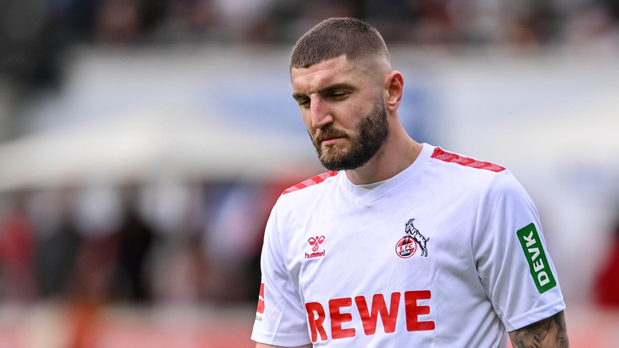 Jeff Chabot verlässt den 1. FC Köln und wechselt zum VfB Stuttgart ...