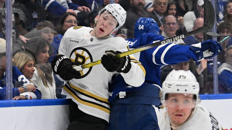 Die Boston Bruins vergeben den zweiten Matchball und müssen nun erneut um das Weiterkommen in den NHL-Playoffs zittern.