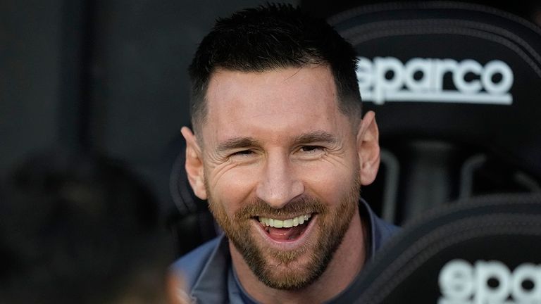 Lionel Messi verbrachte mehr als sein halbes Leben beim FC Barcelona.