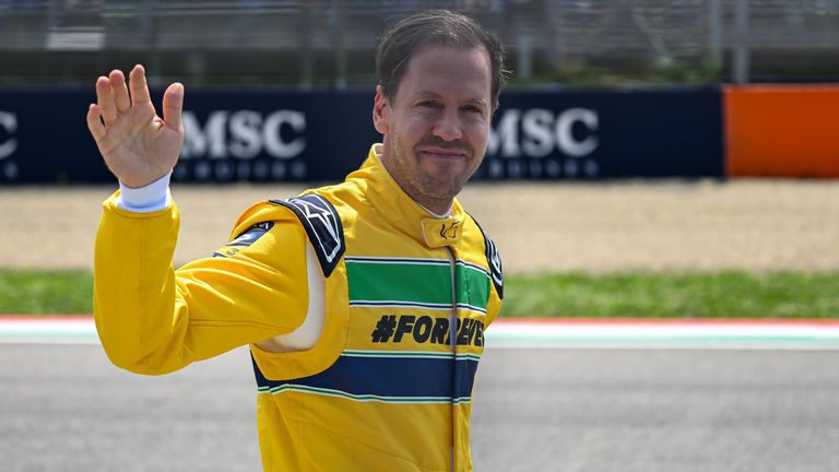 Der Auftritt in Imola hat Sebastian Vettel sicherlich Spaß bereitet - ob das für ein Comeback sprechen könnte?