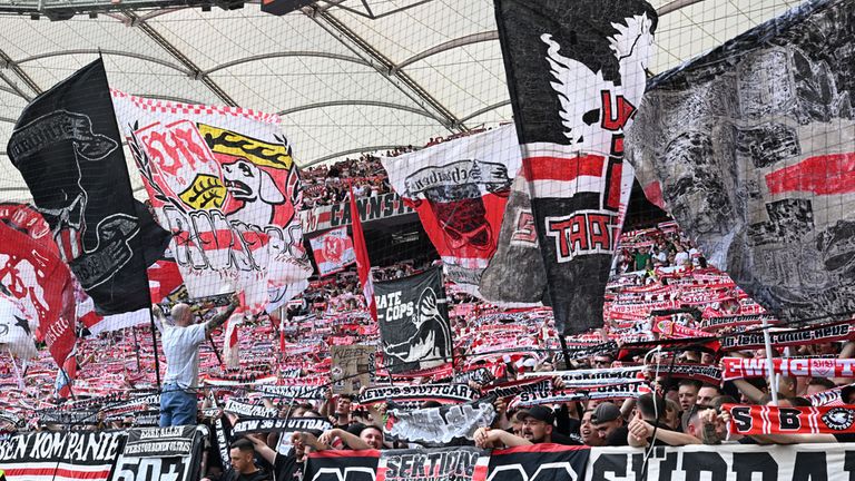 Platz 1: Der VfB Stuttgart in der Mercedes-Benz-Arena (4,94 Sterne)