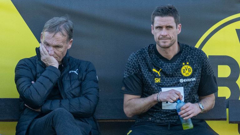 Platz 10 (4,01): Sorgenfalten in Dortmund. Nur mittelmäßig schneidet das Management unter Geschäftsführer Hans Joachim Watzke (l.) und Sportdirektor Sebastian Kehl bei den Fans ab.