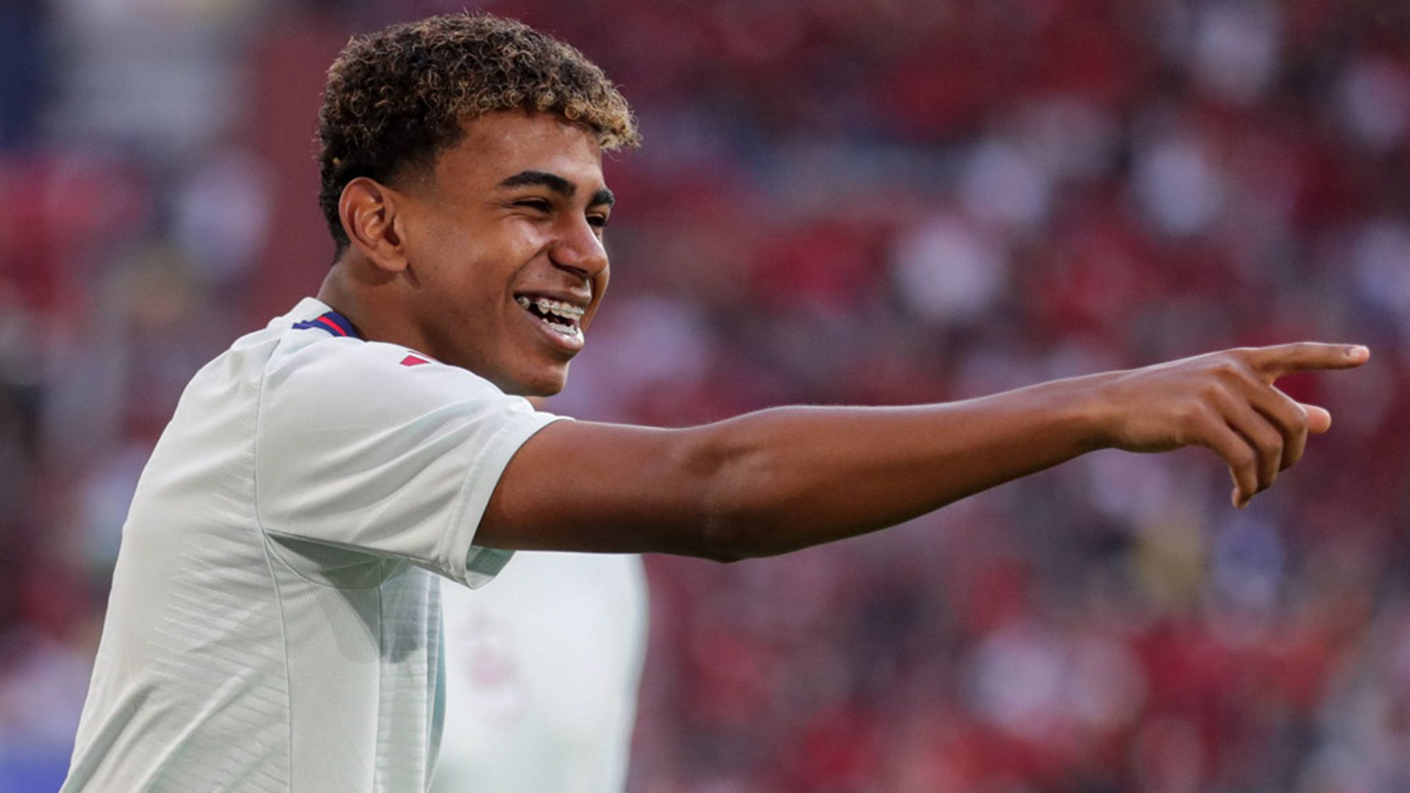 Spanien-Talent Lamine Yamal schafft spanischen Realschullabschluss