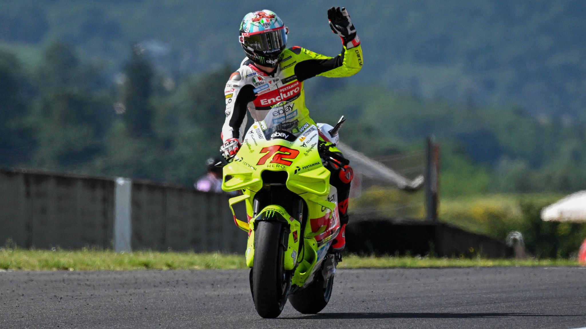 Marco Bezzecchi wird ab 2025 ApriliaWerksfahrer, kehrt Ducati den