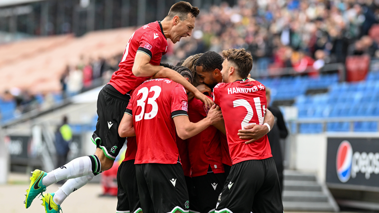 Hannover 96 II hat den Aufstieg in die 3. Liga geklappt.