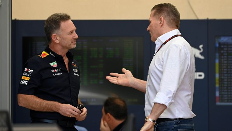 Red-Bull-Boss Christian Horner mit Weltmeister-Vater Jos Verstappen.