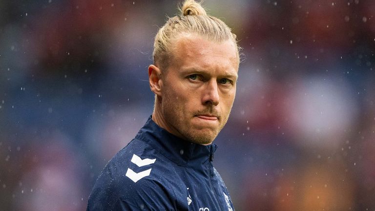 Dänemarks Simon Kjaer spielte einst für den VfL Wolfsburg in Deutschland. Sein Vertrag bei Milan läuft aus. 