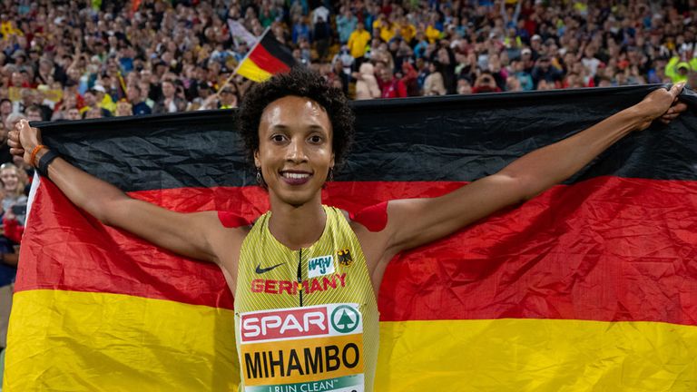 Malaika Mihambo gewann 2022 bei der EM in München die Silbermedaille im Weitsprung.