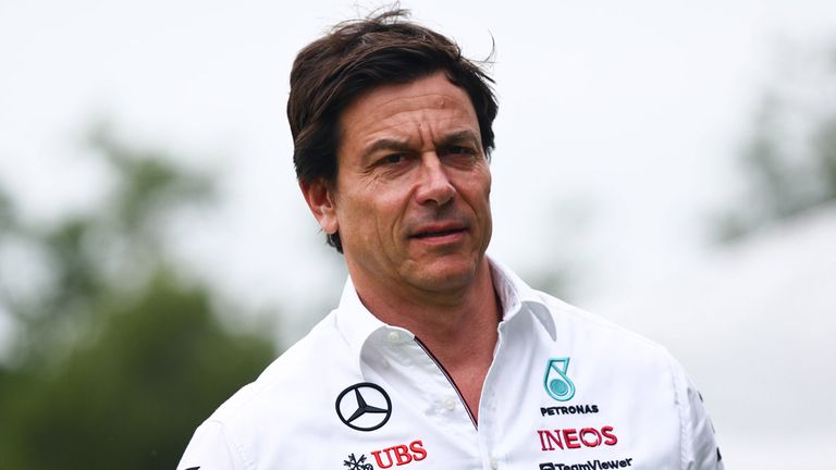 Mercedes-Teamchef Toto Wolff reagiert auf die Aussagen von Christian Horner. 