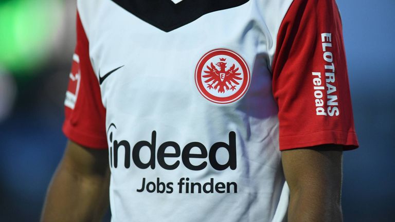 Eintracht Frankfurt: 95€, Beflockung/Logos noch nicht verfügbar