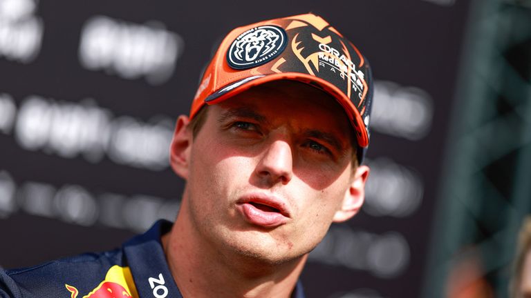 Weltmeister Max Verstappen sieht sich vor dem GP von Belgien einiger Kritik ausgesetzt. 