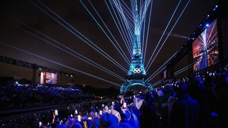 Die besten Bilder der Olympia-Eröffnungsfeier in Paris.