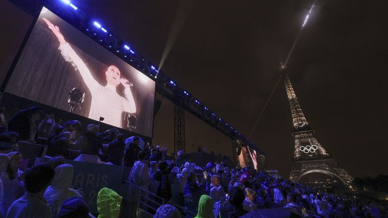 Die besten Bilder der Olympia-Eröffnungsfeier in Paris.