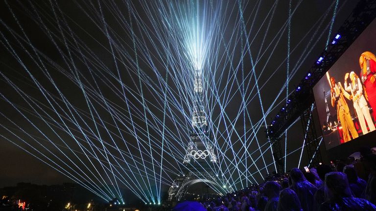 Die besten Bilder der Olympia-Eröffnungsfeier in Paris.