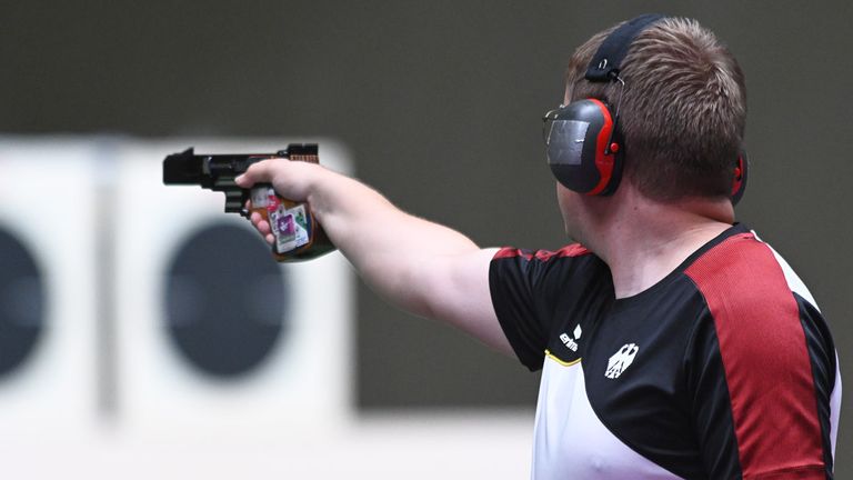 Sportschützen Christian Reitz gewann bereits 2016 in Brasilien Olympisches Gold mit der Schnellfeuerpistole.