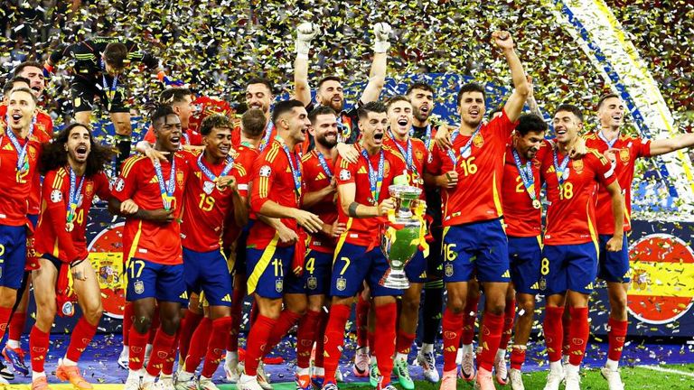 Spanien ist Europameister.