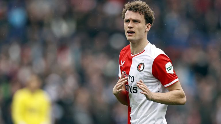 Platz 10: Mats Wieffer  (24 Jahre, defensives Mittelfeld) - wechselt für 30,00 Millionen Euro von Feyenoord zu Brighton & Hove Albion. 