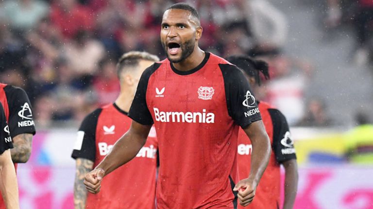 Jonathan Tah gewinnt mit Bayer 04 Leverkusen den Supercup. Der deutsche Nationalspieler könnte die Werkself allerdings noch bis Monatsende in Richtung des FC Bayern verlassen.