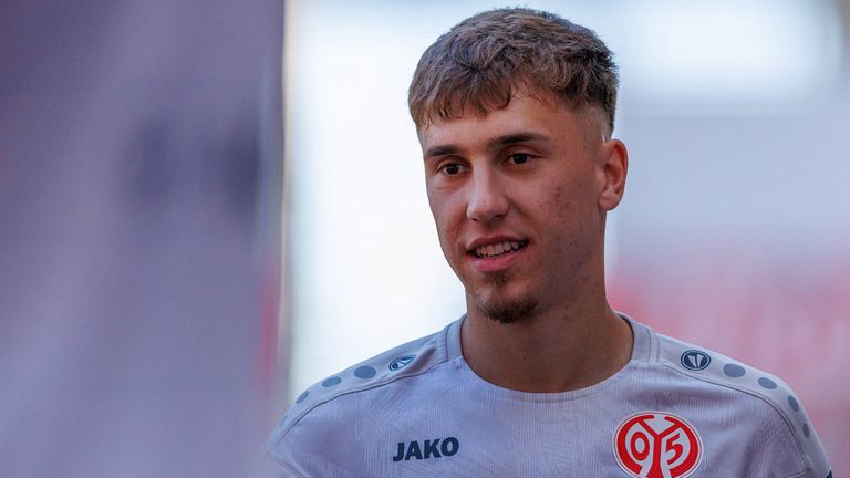 Brajan Gruda steht kurz vor einem Wechsel vom FSV Mainz 05 zu Premier-.League-Klub Brighton & Hove Albion.