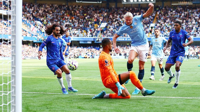 Erling Haaland trifft beim Premier-League-Auftakt beim FC Chelsea.