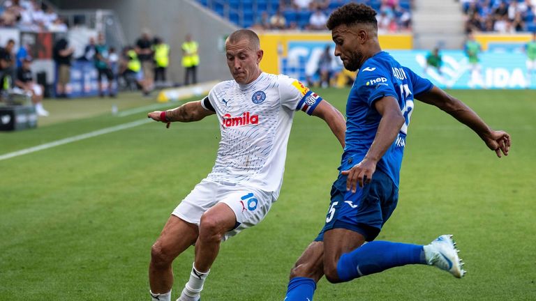 Holstein Kiel geht bei ihrer Bundesliga-Premiere in Hoffenheim leer aus.