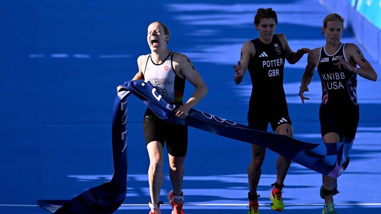 Laura Lindemann führte die deutsche Triathon-Staffel zur Goldmedaille.