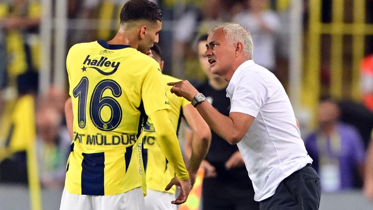 Jose Mourinho hat die Champions-League-Quali mit Fenerbahce verpasst.