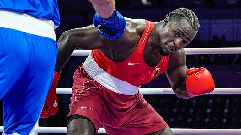 Melvie Tiafack verliert im olympischen Halbfinale, darf sich aber über die Bronzemedaille freuen. 