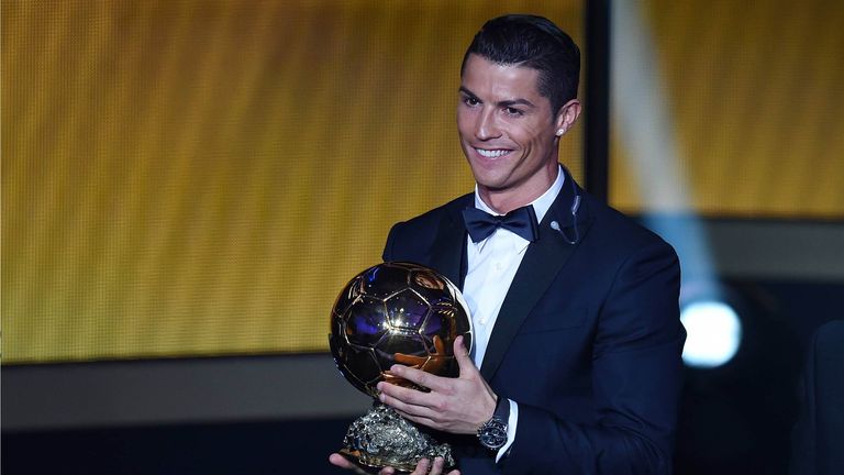 CR7 verrät in seinem neuen Youtube-Video welche Stars den Ballon d´Or gewinnen könnten.