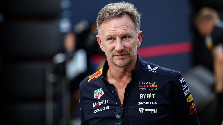 Christian Horner äußert sein Interesse an Mercedes-Pilot George Russell.