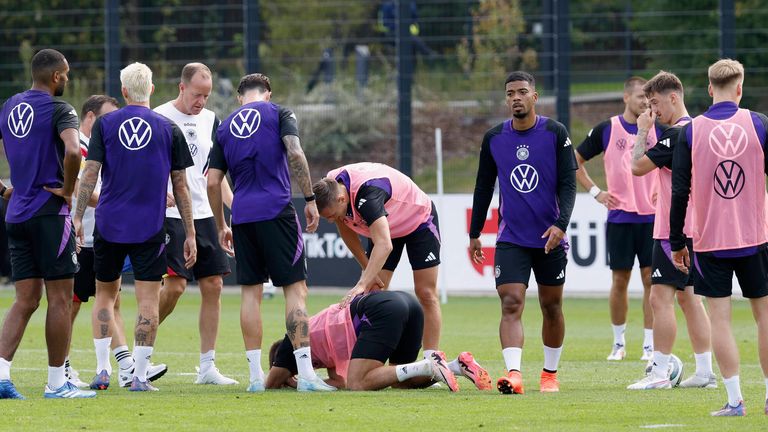 Niclas Füllkrug hat es beim DFB-Training erwischt.