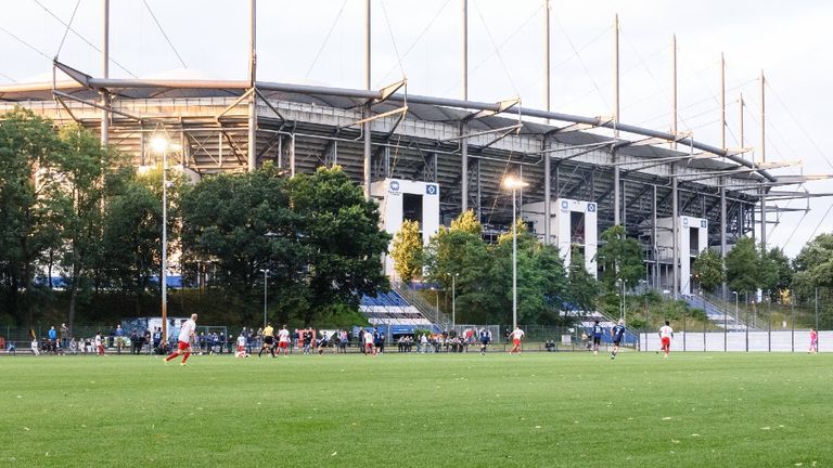 Das Volksparkstadion wird zum zu Hause für Kiew in der Europaleague.