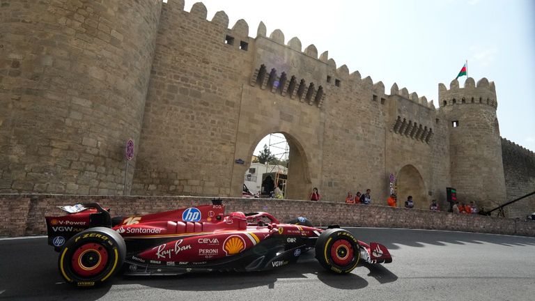 Charles Leclerc fährt seit 2019 für die Scuderia Ferrari.