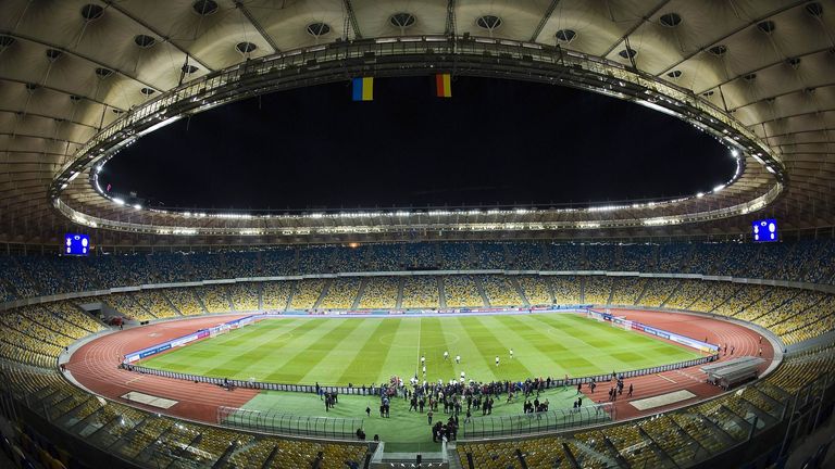 Nach dem Aus für das San Siro als Austragungsort des CL-Finales 2027 will sich der Italienische Fußballverband mit dem Stadio Olimpico in Rom bewerben.