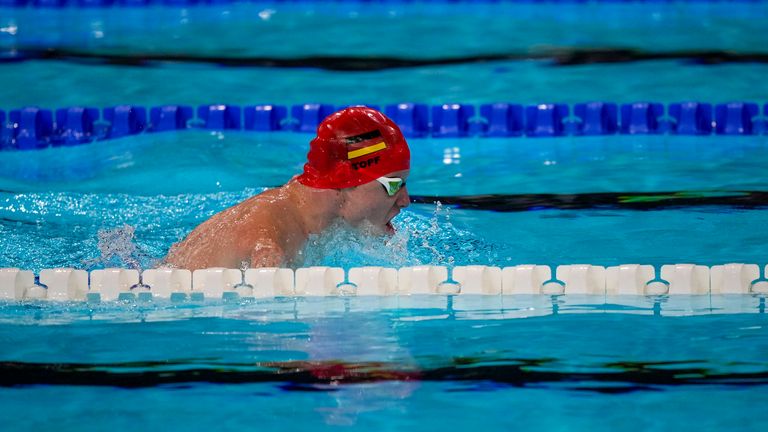 Schwimmer Josia Topf gewinnt seine zweite Medaille in Paris.