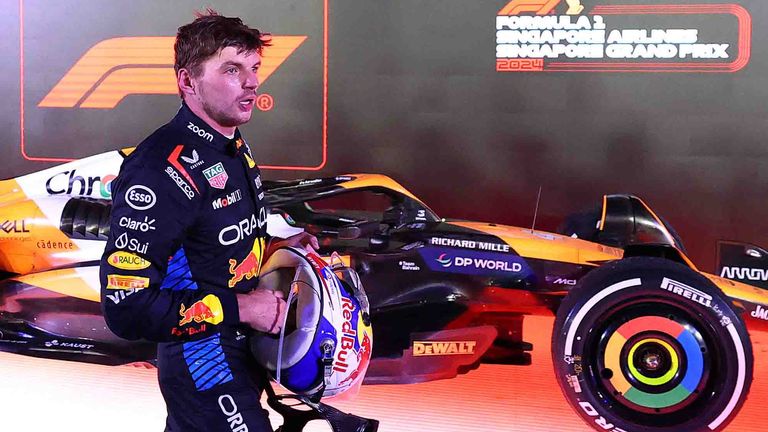 Max Verstappen fährt mit seinem Red Bull auf den 2. Platz in Singapur.