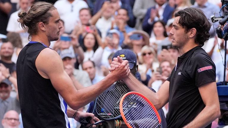 Alexander Zverev unterliegt Taylor Fritz im Viertelfinale der US Open.