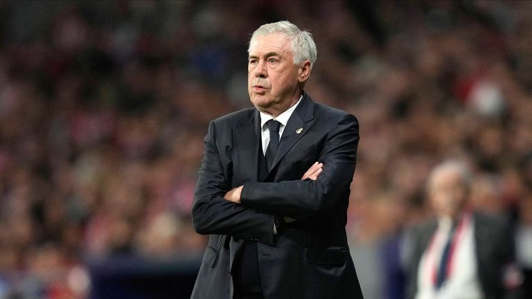 Real-Trainer Carlo Ancelotti zeigt sich besorgt nach der Niederlage gegen Lille.